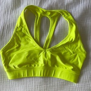 carbon38 neon v neck action bra